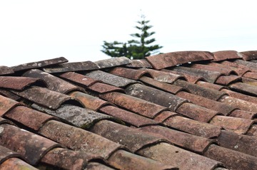 Quand rénover sa toiture à Muret ? Les signes qui doivent vous alerter